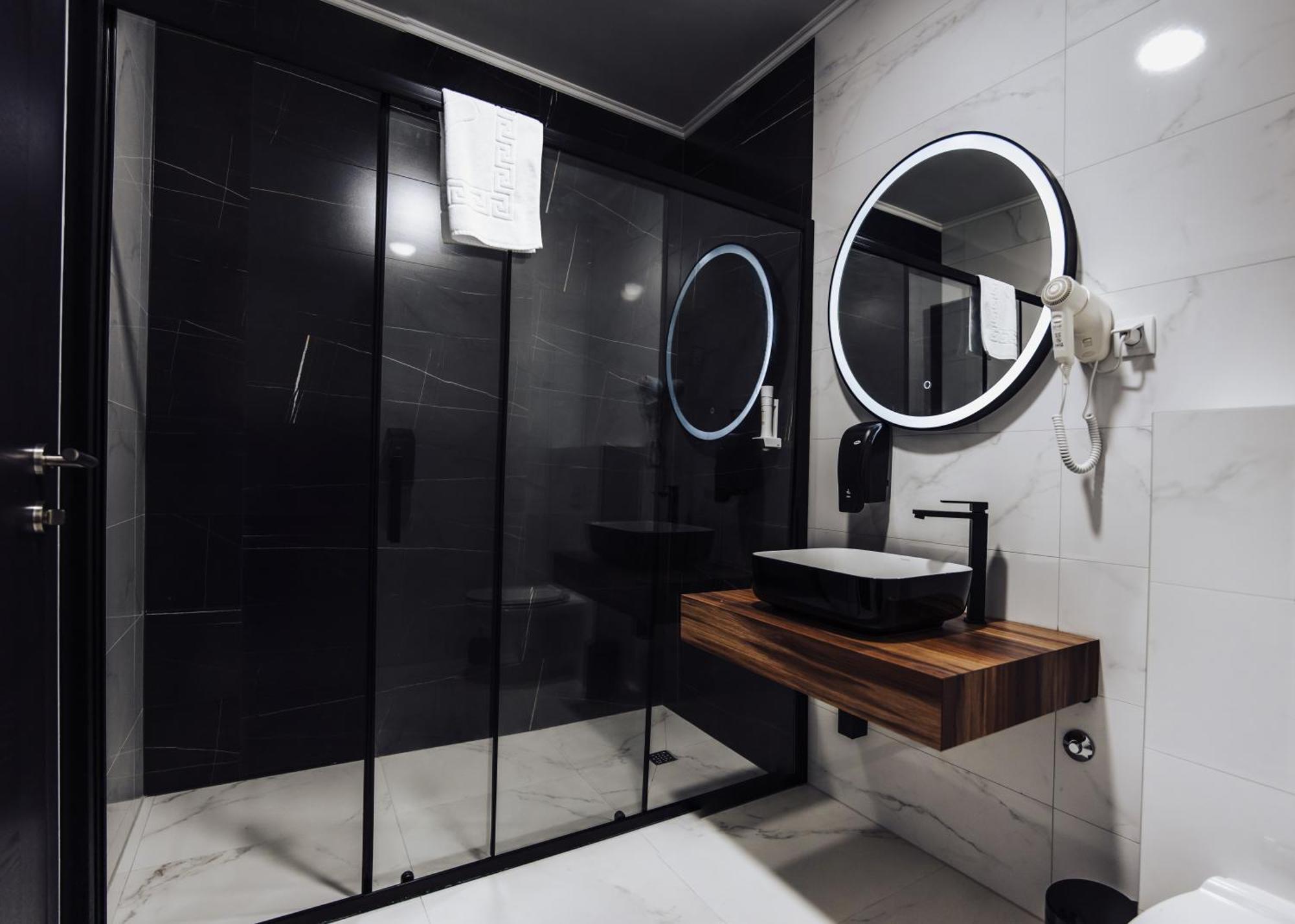 Hotel Brcko Gas Sarajevo Lukavica 외부 사진