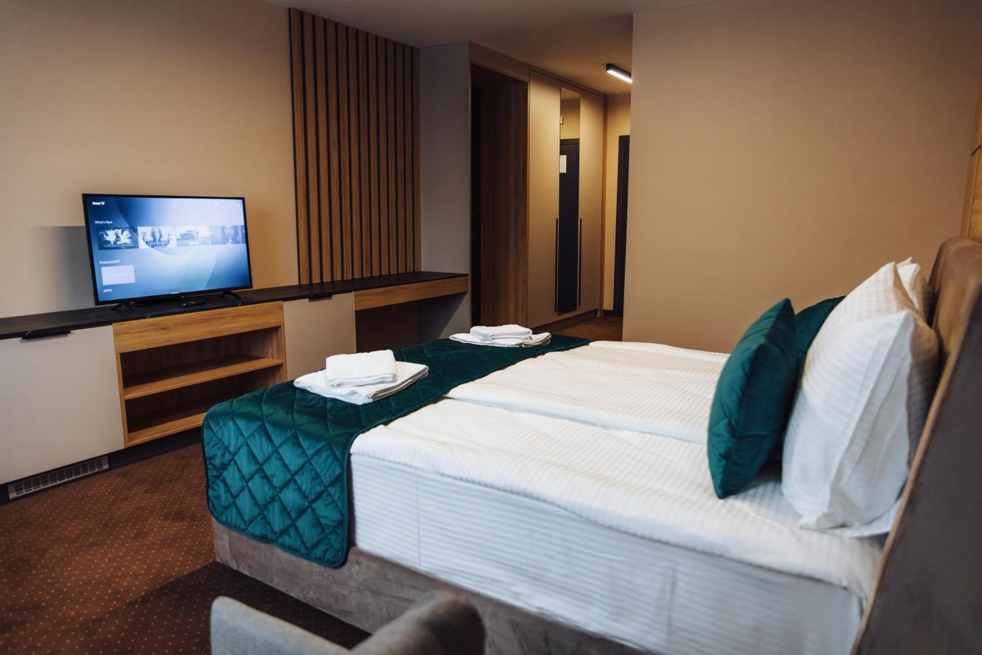 Hotel Brcko Gas Sarajevo Lukavica 외부 사진